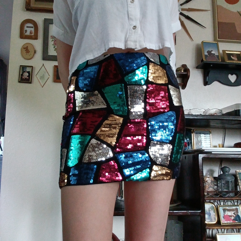 Forever 21 sequined skirt